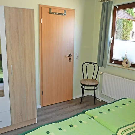 Ferienhaeuser Am Selliner *